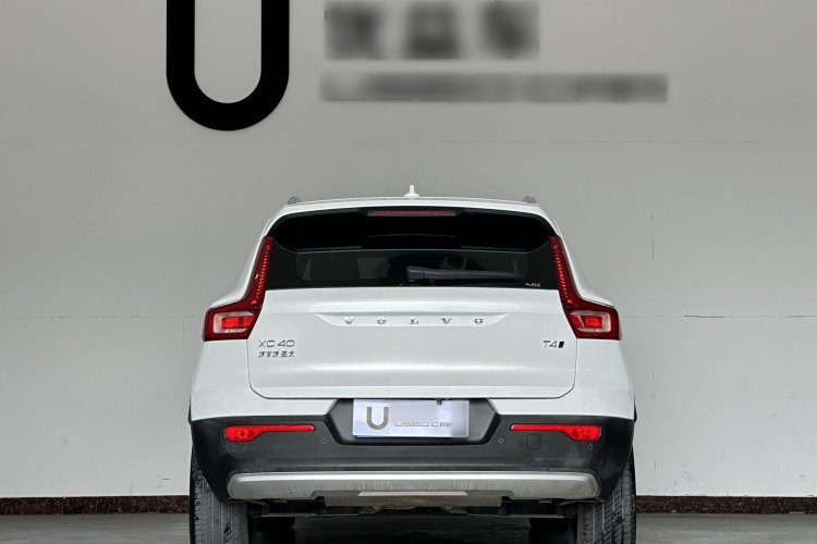 沃尔沃XC40 2021款 T4 四驱智远豪华版车身外观6004