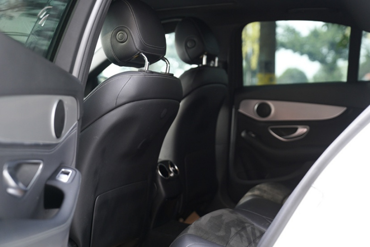 奔驰C级 2017款 改款 C 200 运动版车身外观6014