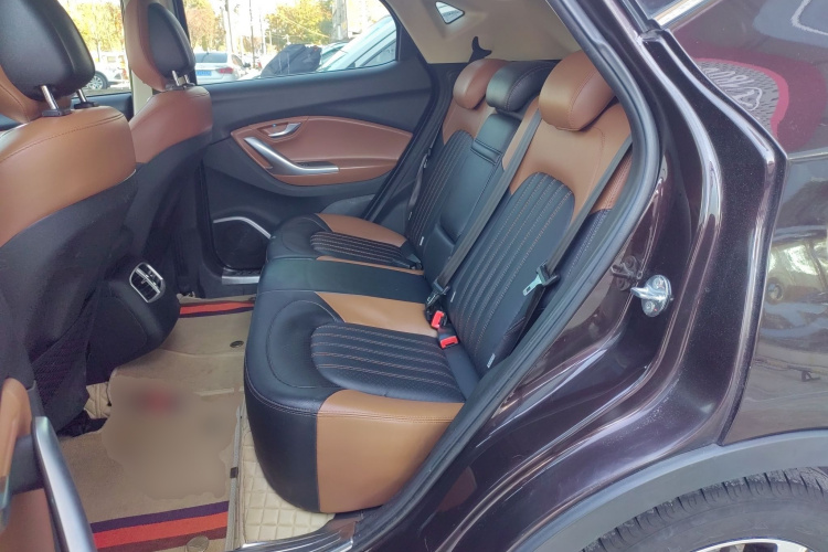 东南DX7 2017款 1.5T 自动尊贵型中控内饰21