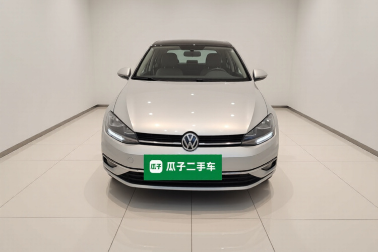 大众 高尔夫 2018款 1.6L 自动舒适型车身外观2