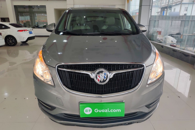 别克GL8 2018款 28T 豪华型 国VI车身外观2