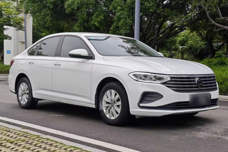 大众 朗逸 2023款 1.5L 自动得逸版车身外观3