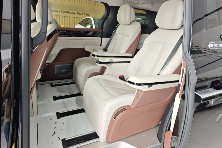 比亚迪 夏 2025款 DM-i 1.5T 180km 卓越型中控内饰21