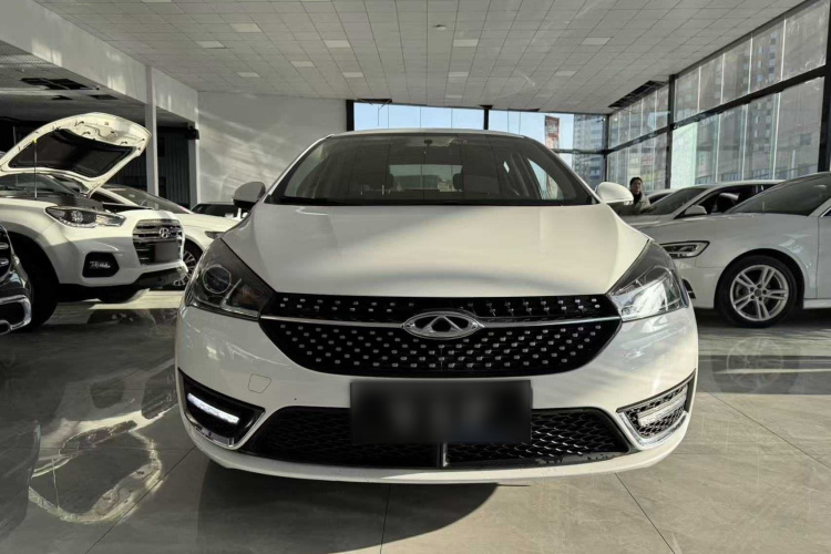 奇瑞 艾瑞泽5 2021款 PRO 1.5L CVT青春版车身外观6001