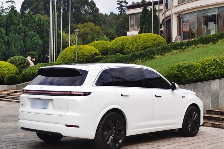 理想汽车 理想L7 2024款 Ultra车身外观6004