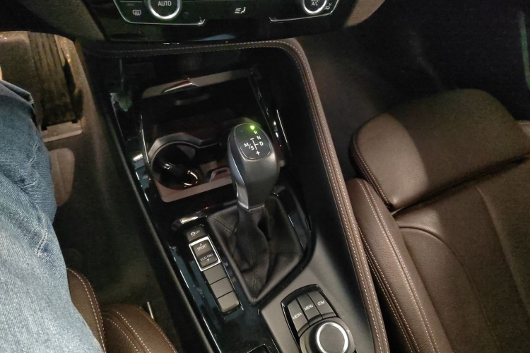 宝马X1 2019款 sDrive18Li 尊享型局部细节18