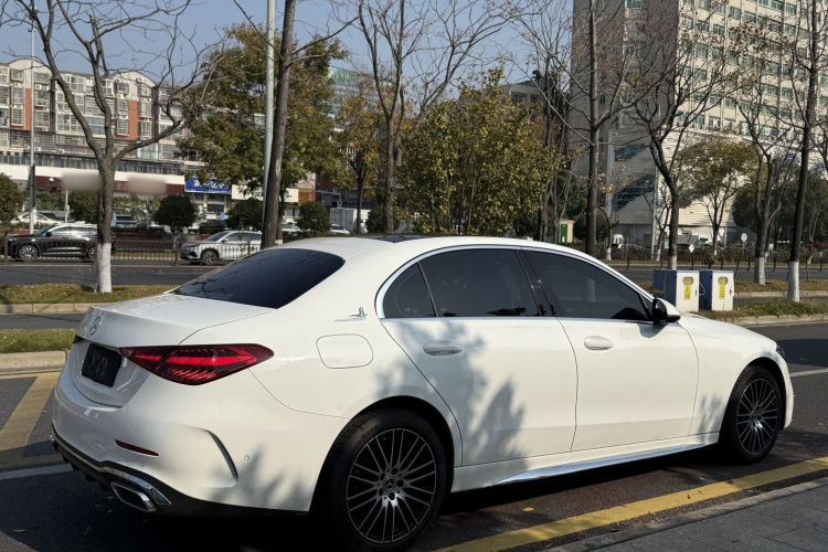 奔驰C级 2025款 C 260 L 运动版车身外观6005