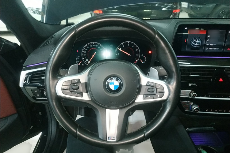 宝马5系 2019款 530Li xDrive M运动套装局部细节13