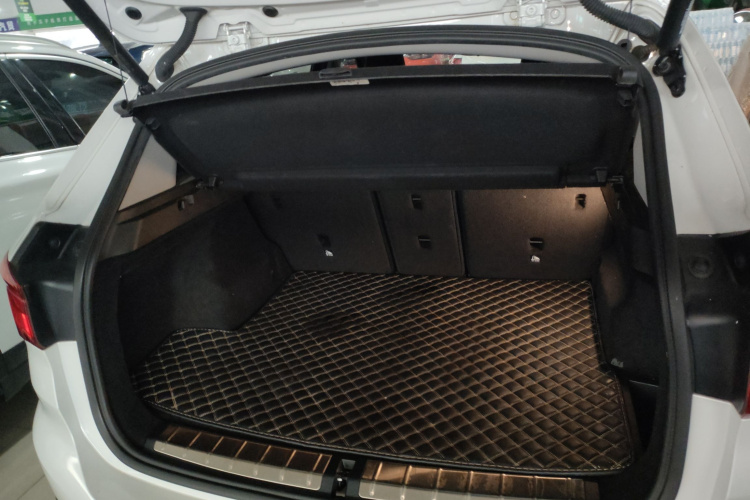 宝马X1 2019款 sDrive18Li 时尚型局部细节23