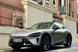 小米汽车 小米YU7 2025款 超长续航高性能四驱Max版