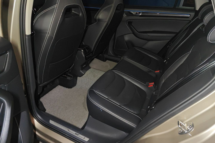 斯柯达 柯迪亚克GT 2019款 TSI380 四驱旗舰版 国VI中控内饰21