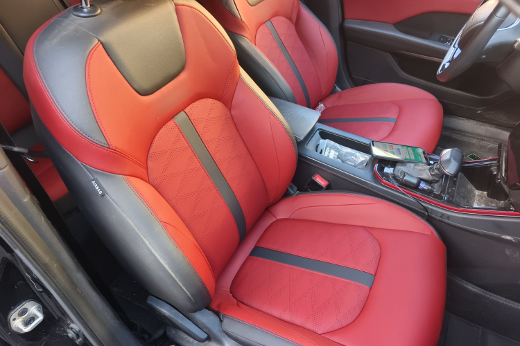 东风风神 奕炫GS 2021款 230T 自动追曜武士版局部细节41