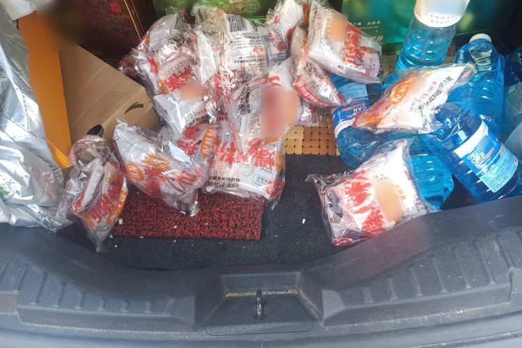 福特 福睿斯 2015款 1.5L 手动时尚型局部细节23