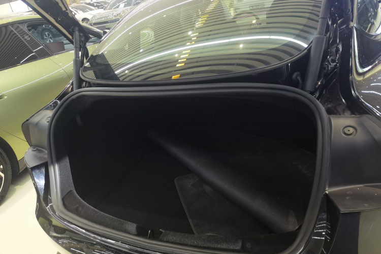 特斯拉 Model 3 2023款 长续航全轮驱动版机舱底盘23