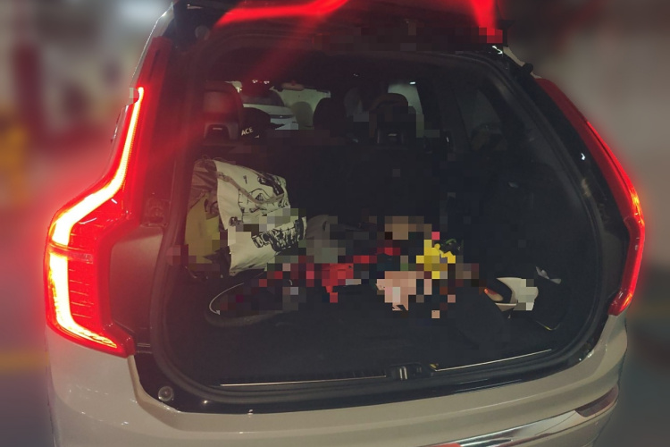 沃尔沃XC90 2023款 B6 智逸豪华版 7座局部细节23