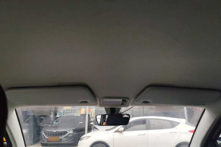 五菱汽车 宏光MINIEV 2022款 自在款 磷酸铁锂中控内饰22