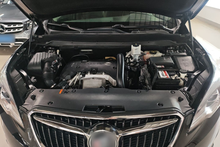 别克 昂科威 2018款 28T 四驱精英型机舱底盘24