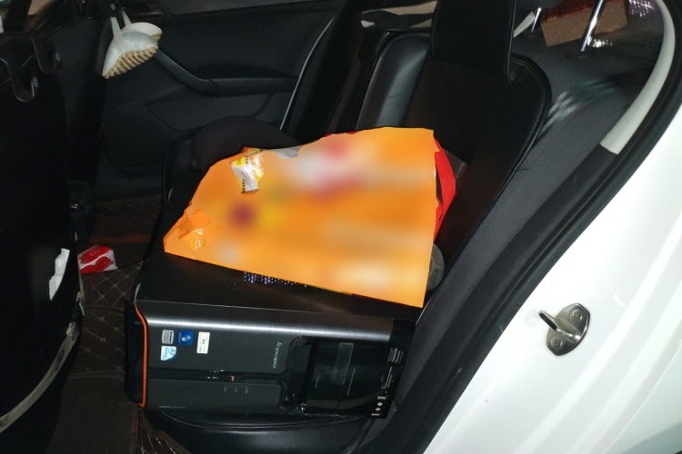 大众 桑塔纳 2019款 1.5L 手动风尚版 国VI中控内饰21