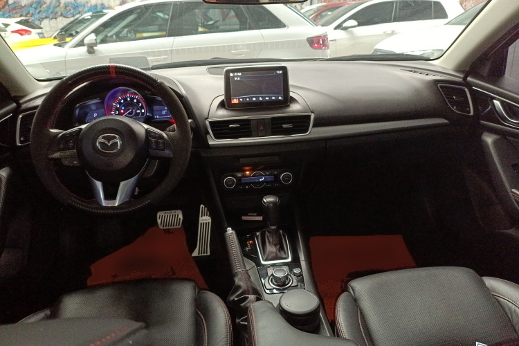马自达3 昂克赛拉 2016款 三厢 2.0L 自动旗舰型中控内饰7002
