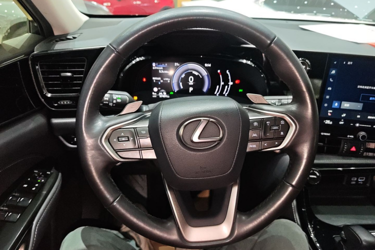雷克萨斯NX 2023款 350h 前驱 创悦版中控内饰13