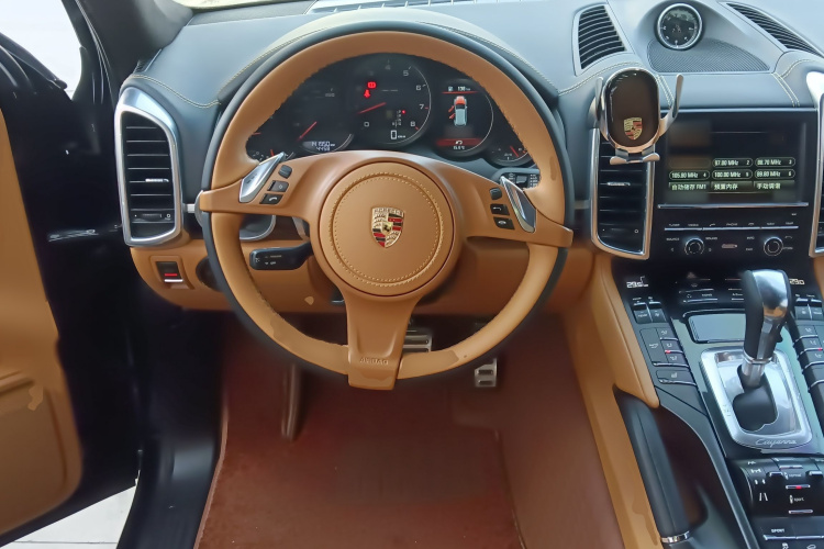 保时捷 2011款 Cayenne 3.0T局部细节13