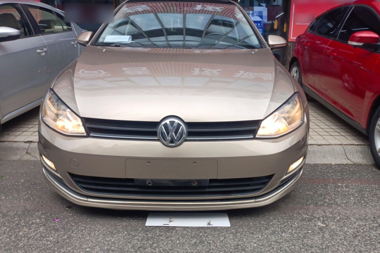 大众 高尔夫 2016款 1.6L 自动舒适型车身外观6001