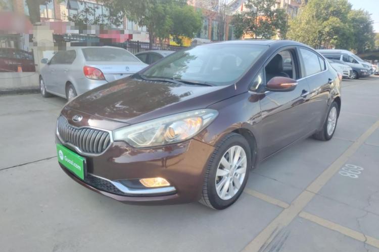 起亚K3 2015款 1.6L 手动GLS车身外观1