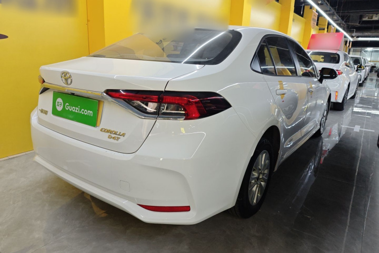 丰田 卡罗拉 2023款 1.2T 先锋版车身外观6005