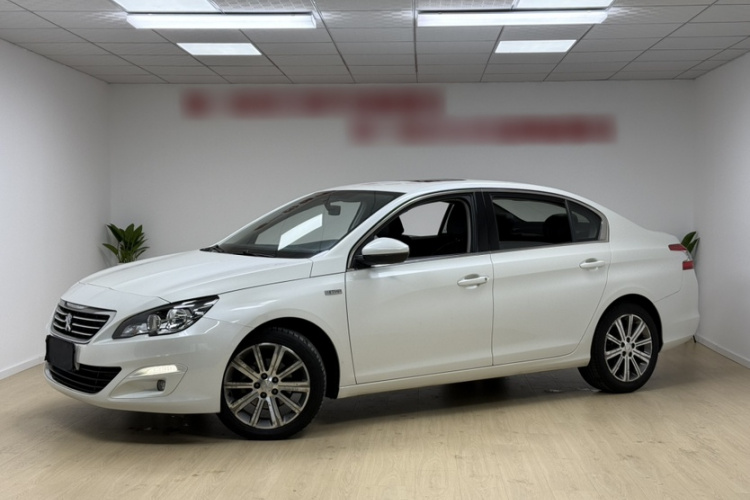 标致408 2015款 1.2T 自动豪华版车身外观6002