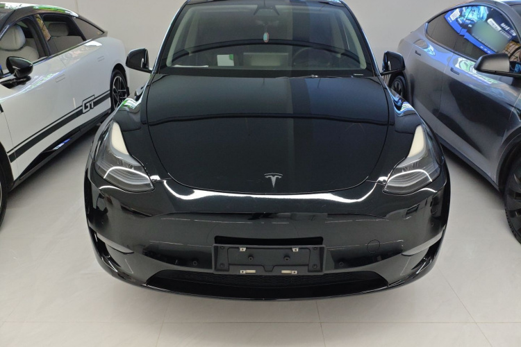 特斯拉 Model Y 2022款 改款 长续航全轮驱动版车身外观6001