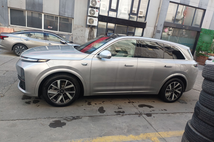 理想汽车 理想L7 2023款 Max车身外观6005
