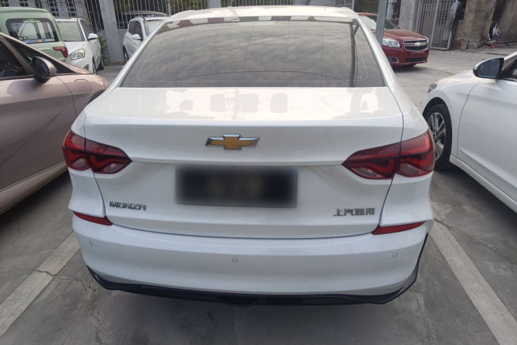 雪佛兰 科鲁泽 2023款 1.5L 双离合悦享版车身外观6