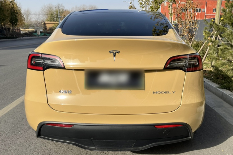 特斯拉 Model Y 2022款 改款 后轮驱动版车身外观6005
