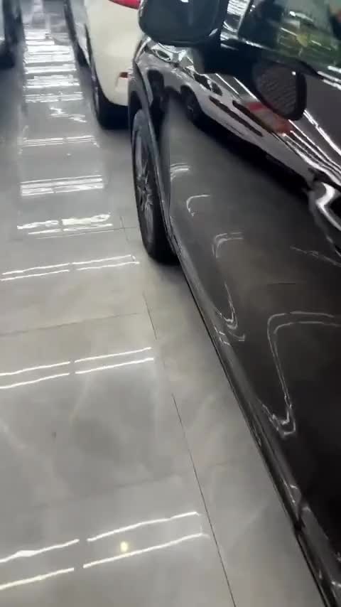 玛莎拉蒂 Levante 2018款 3.0T 豪华杰尼亚版讲解2