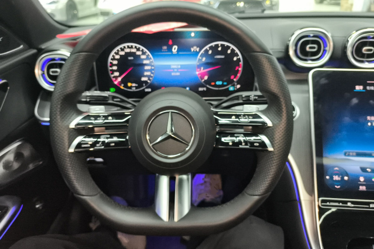 奔驰C级 2022款 C 260 L 皓夜运动版局部细节13