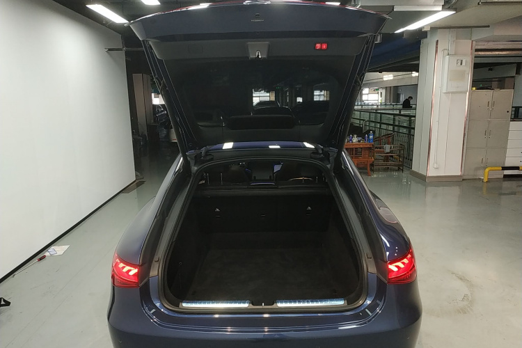 奔驰EQS 2022款 改款 450+ 先锋版机舱底盘23