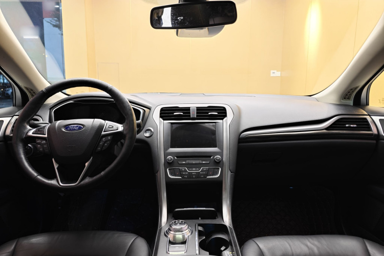 福特 蒙迪欧 2017款 EcoBoost 180 豪华型中控内饰7003