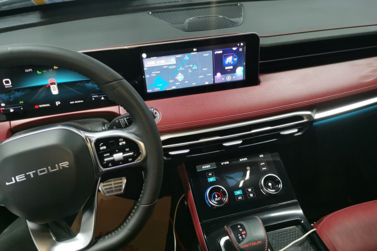 捷途X70 PLUS 2023款 1.6T DCT强者PRO+ 5座中控内饰7002