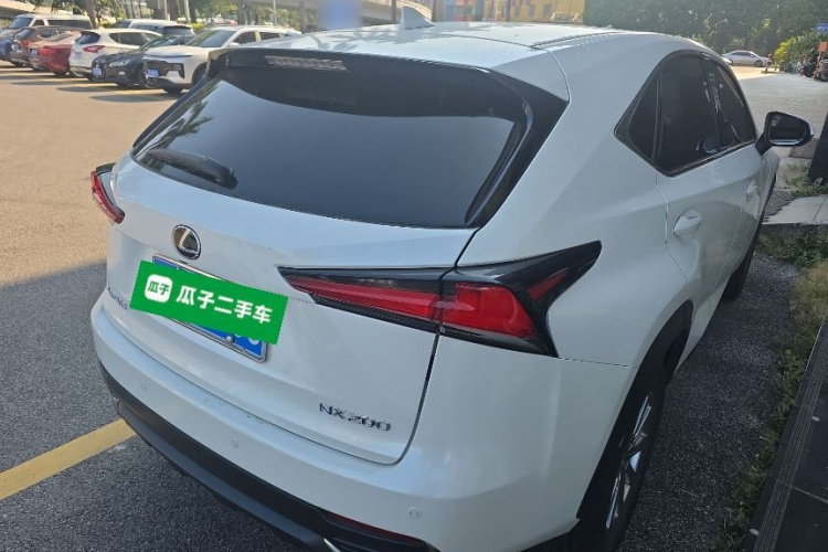 雷克萨斯NX 2020款 200 前驱 锋行版 国VI车身外观6004