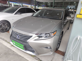 雷克萨斯ES 2017款 300h Mark Levinson舒适版