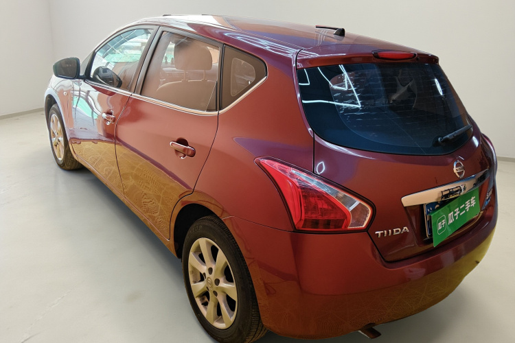 日产 骐达TIIDA 2014款 1.6L CVT智能型车身外观5