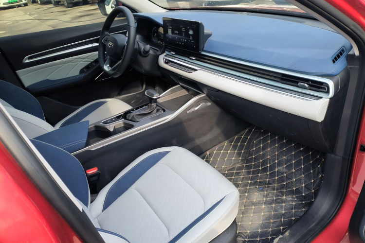 吉利汽车 帝豪 2022款 第4代 1.5L CVT旗舰型中控内饰7002