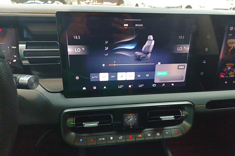 北京越野 北京BJ40 2024款 2.0T 全新城市猎人版 侠客型局部细节16