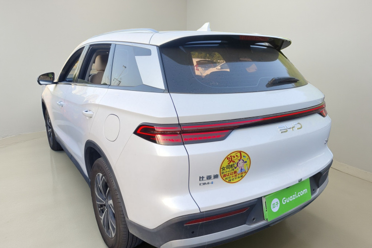 比亚迪 宋Pro新能源 2025款 第二代 DM-i 75KM领先型车身外观5