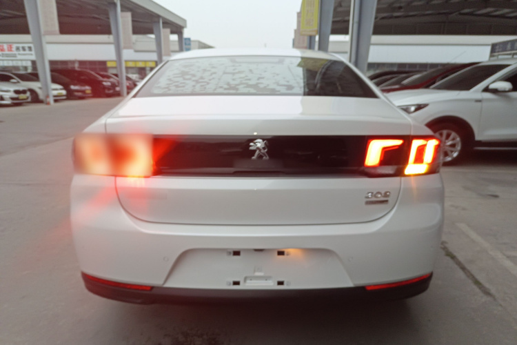 标致308 2019款 230THP 自动豪华版 国V车身外观6