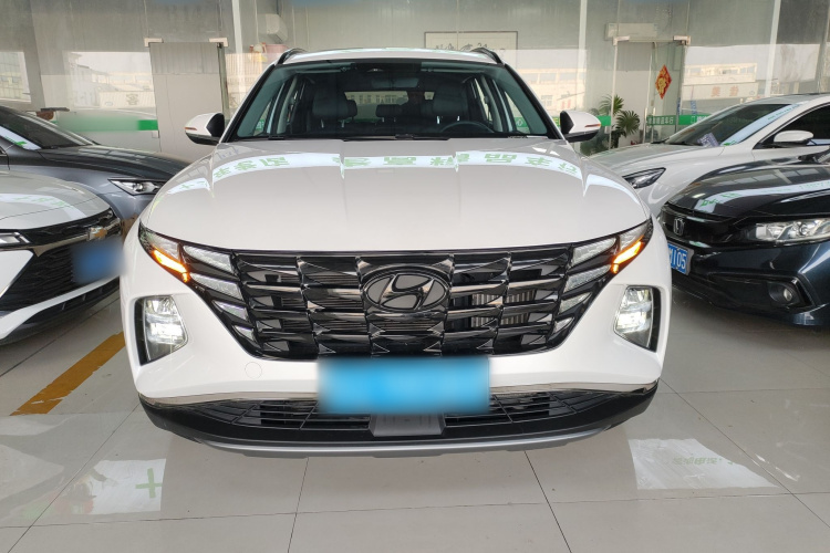 现代 2023款 途胜L 1.5T 自动两驱DLX豪华版车身外观2