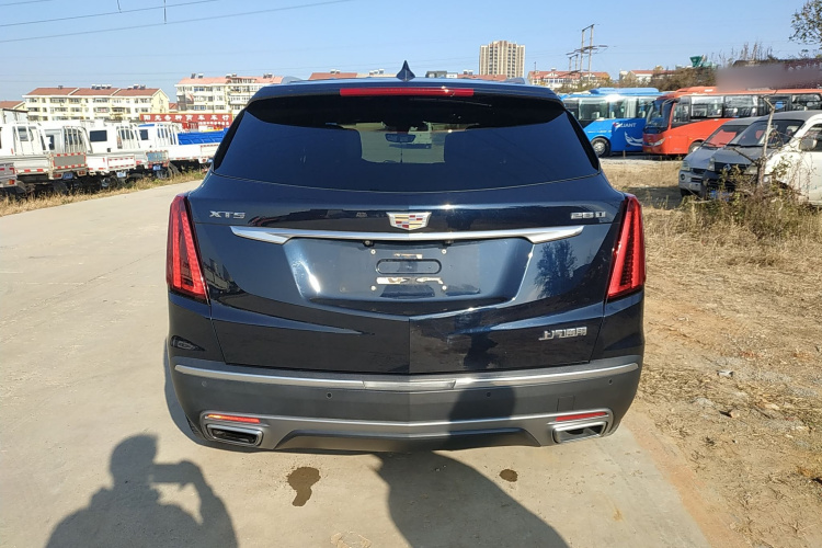 凯迪拉克XT5 2020款 28T 豪华型车身外观6