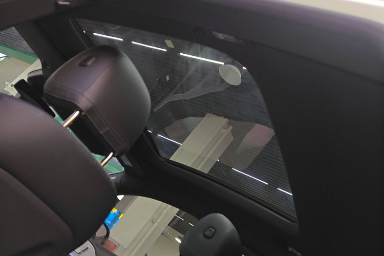 奔驰GLE轿跑 2020款 GLE 350 4MATIC 轿跑SUV 豪华型局部细节22