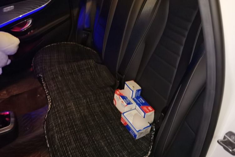 奔驰E级 2021款 改款 E 260 L 运动型中控内饰21