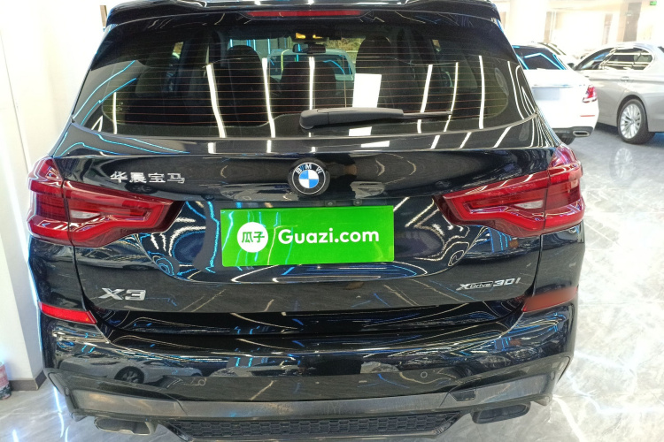 宝马X3 2021款 改款 xDrive28i 豪华套装车身外观6